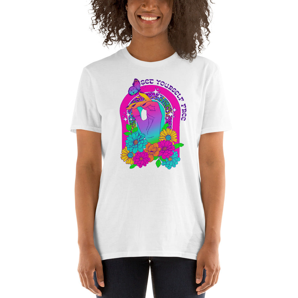 Custom Set Yourself Free Butterfly Retro Graphic Short-Sleeve Unisex T-Shirt