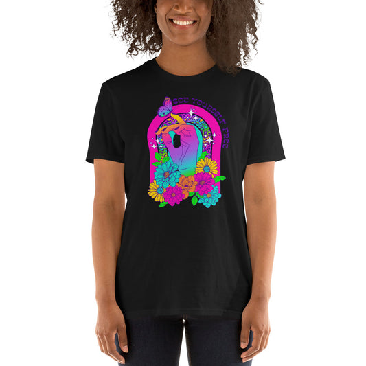 Custom Set Yourself Free Butterfly Retro Graphic Short-Sleeve Unisex T-Shirt